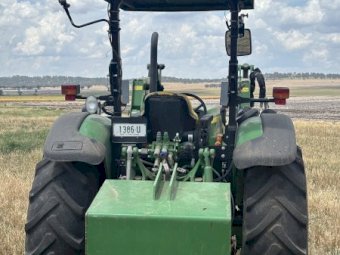 2018 John Deere 5085M Tractor with FEL