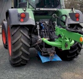 Fendt 712 Vario Tractor