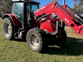 2014 Massey Ferguson 7614 Tractor  with FEL