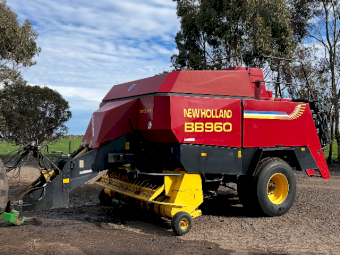 New Holland BB960 Large Square Baler