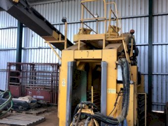 1999 Gregoire G65 Tow Behind Grape Harvester