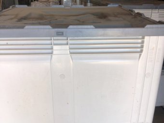 10 x Viscount Plastic Bins with Lids