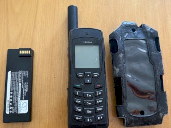 Iridium 9555 satellite phone