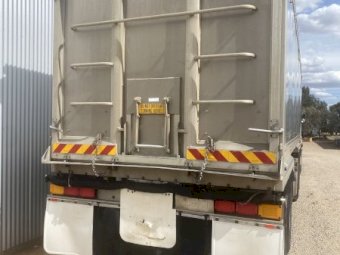 Lusty EMS Quad Dog Road Train Lead