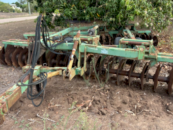 John Deere/Bonel 60 Series Offset Disc Harrows