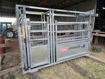 Arrowquip Cattle Crush