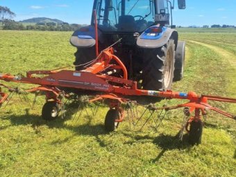 Kuhn GF5001 Tedder for Hay and Silage