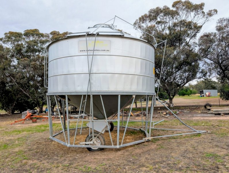 Nelson 20 ton Field Bin