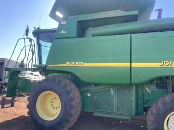 2003 John Deere 9650 STS Header with 936 Draper Front