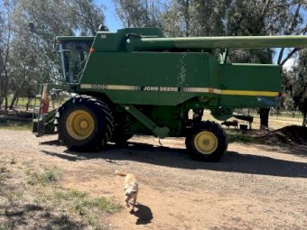 John Deere 9600 Header with 930 D Front