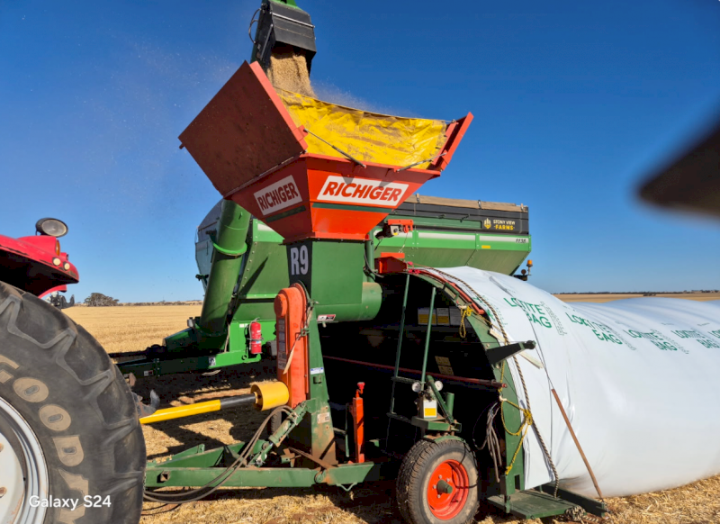 Richiger R9 Inloader