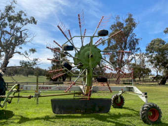 Claas Liner 780 Hay Rake