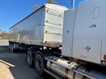 1996 TOA Hercules Tipping Trailer