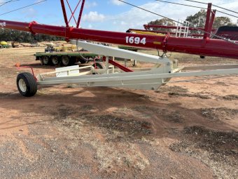 2023 Farm King 1684 Swingaway Auger