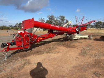 2023 Farm King 1684 Swingaway Auger