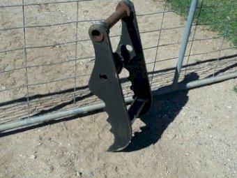 Excavator Thumb Grab