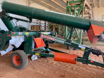 2019 Richiger E6910 Grain Bag Outloader