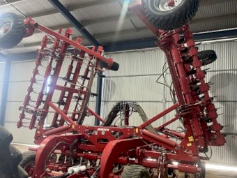 2019 Horsch Sprinter 12NT with 17000L Air Cart