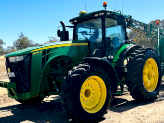 2017 John Deere 8320R Tractor