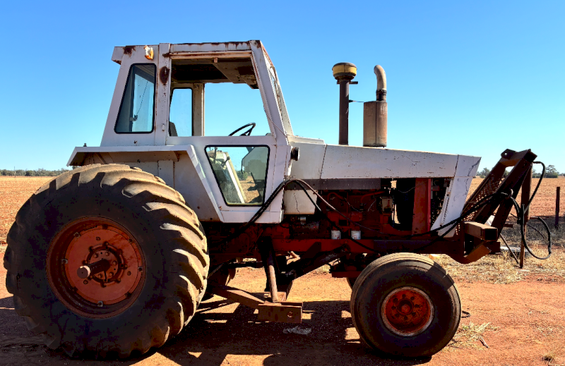 Case 1270 Tractor