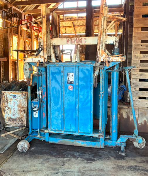 Stevlyon Mini Matic Woolpress