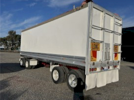 2002 White Hercules Quad Dog