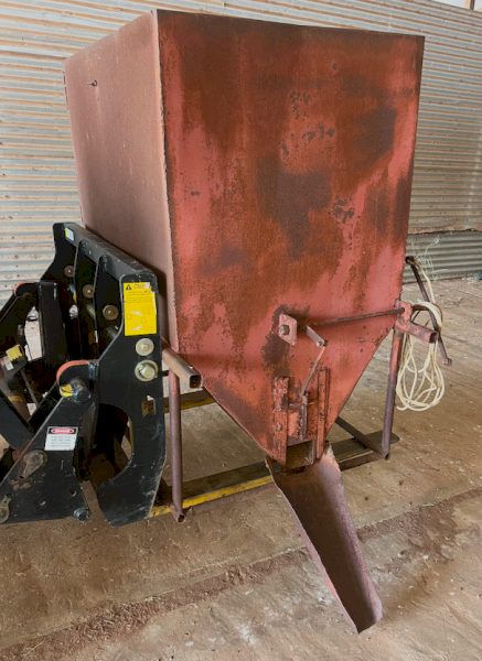 Grain Feeder