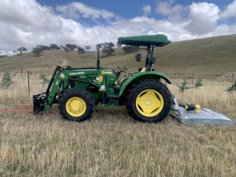 2022 John Deere 5055E Tractor