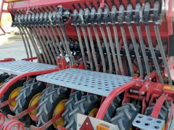2021 Vaderstad Rapid 300 Biodrill