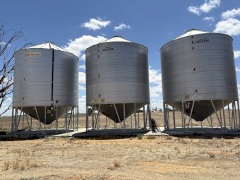 3 x 90 tonne Ahrens & Jaeschke Sealed Silos