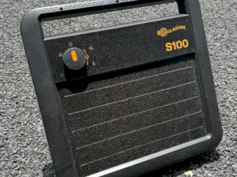 Gallagher S100 Electric Fence Energiser