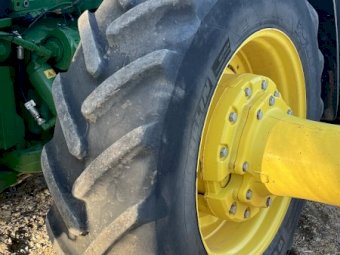 2023 John Deere 8R310 Tractor