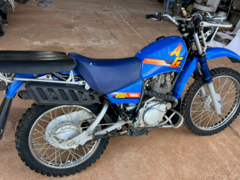 Yamaha 200 Ag Motorbike