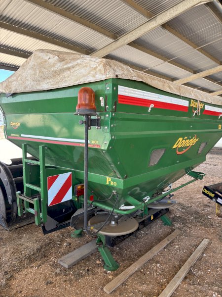 Donder Super Large 4000 Spreader
