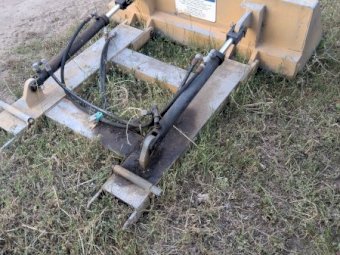 Hydraulic Bucket Attachment