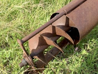 Mitze 49ft x 9" Auger