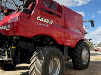 2021 Case IH 8250 Header