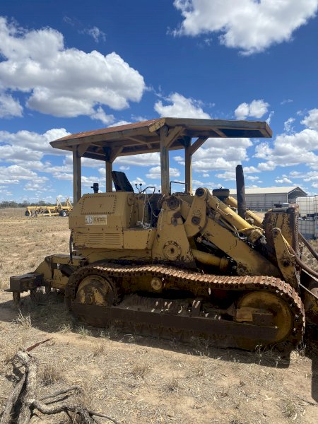 CAT 955K Traxcavator