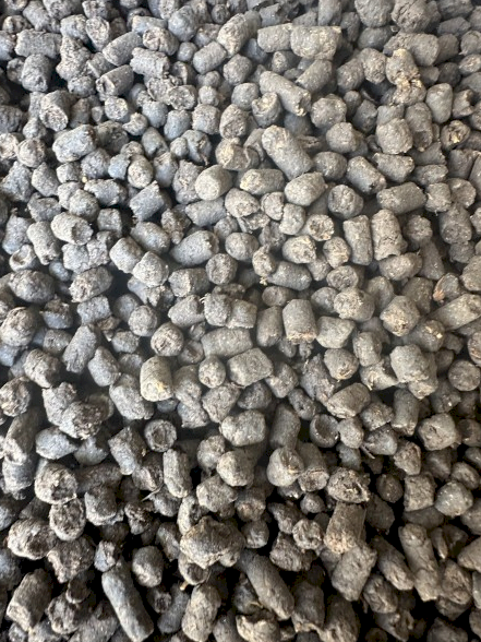 Composted Inoculated Pelletised Chicken Manure