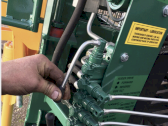 Munro Tele-Sett Post Driver