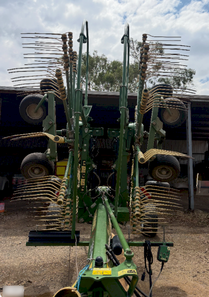 2020 Krone Swadro TC760 Rotary Hay Rake