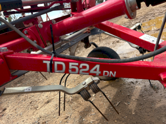 Massey Ferguson TD524DN Tedder Rake