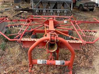 Kuhn GA4121GM Rotary Rake