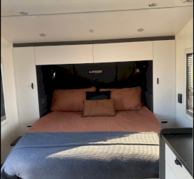 2020 Lotus Off-Road Caravan