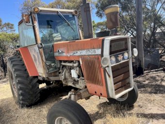 Massey Ferguson 2705 Tractor