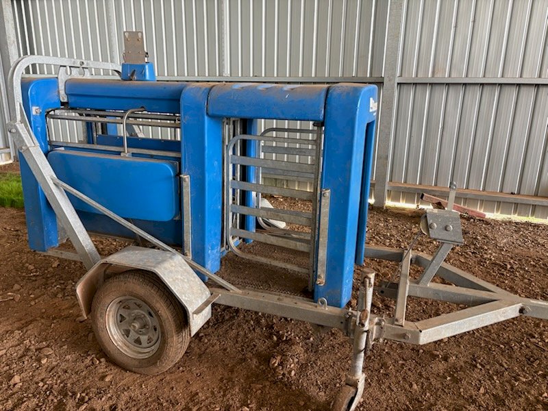 Tepari Racewell Portable Sheep Drafter