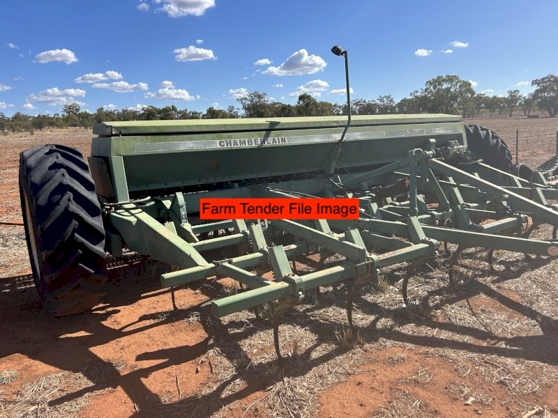 WANTED Chamberlain 753 Combine/drill for Parts