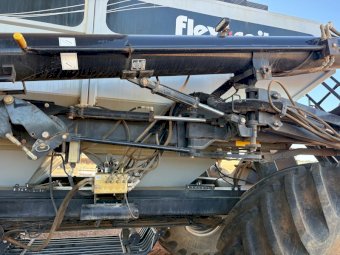 Flexi Coil 5850 Air Cart ST820 Bar