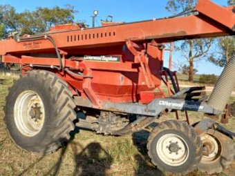 42' Horwood Bagshaw Chisel Plough with 4000L Horwood Bagshaw Aircart