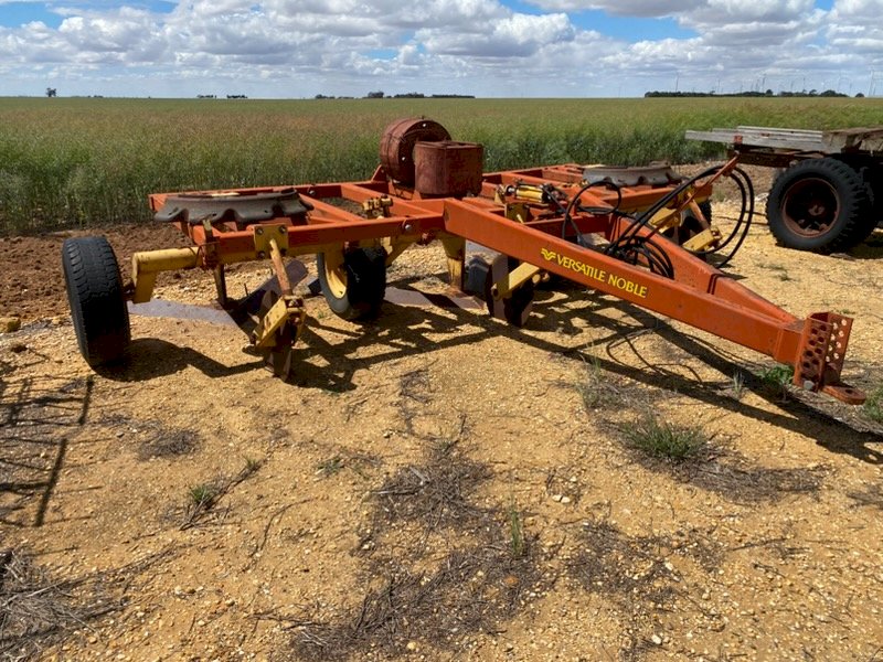 Versatile Noble 5.2Mtr Blade Plough